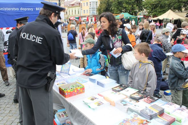 10 Den s policií U.Hradiště