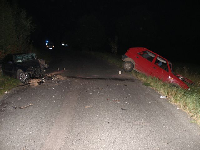 15.9.2009 - U Českých Heřmanic, čelní střet Škoda x BMW