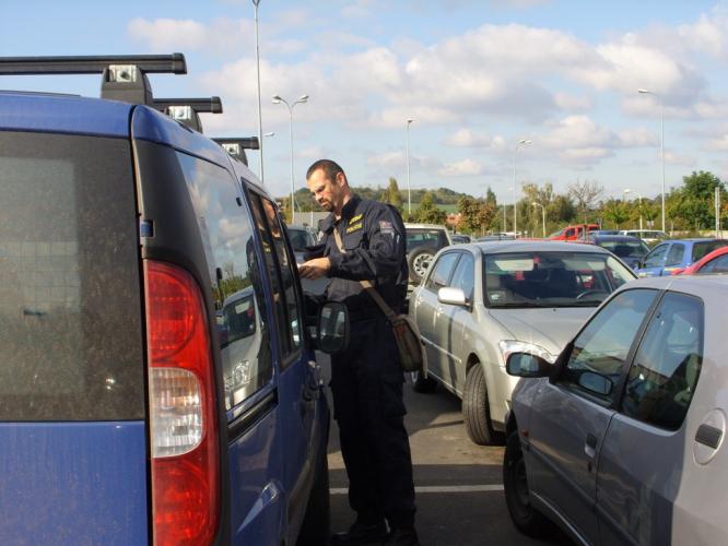 Auto není trezor