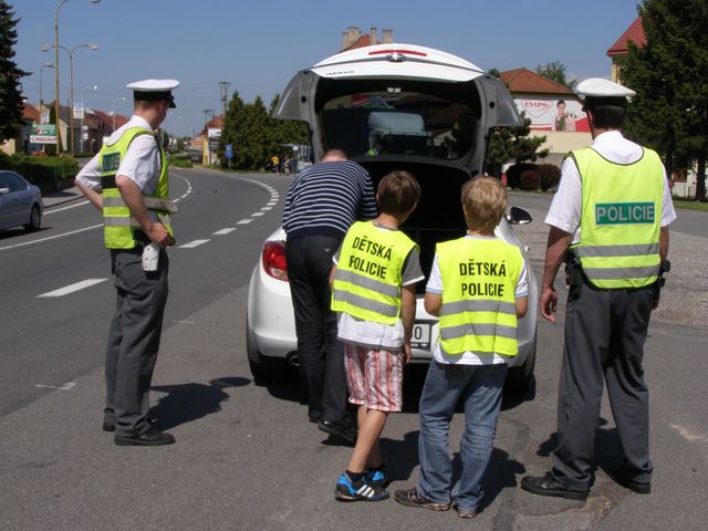 Dětská policie_jaro 2011_06