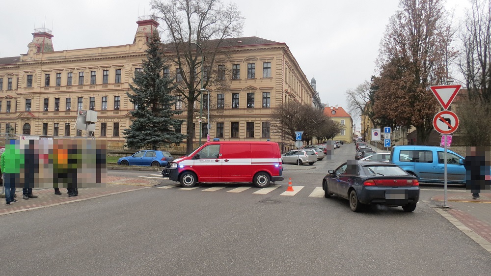 Dopravní nehoda v Jičíně ze dne 23. 12. 2017