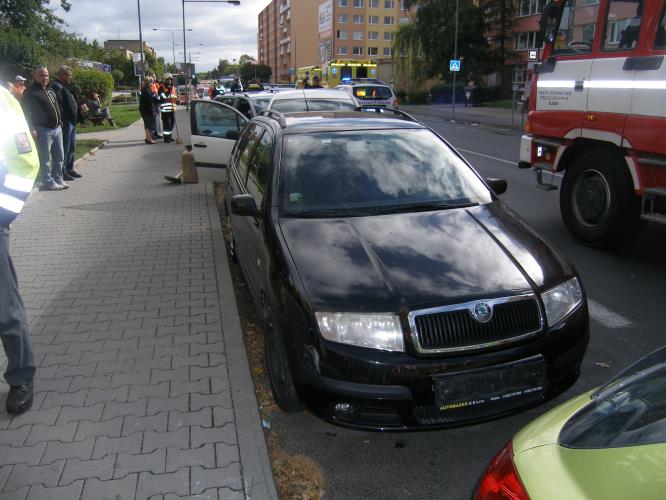 Dopravní nehoda ve Vodárenské ulici