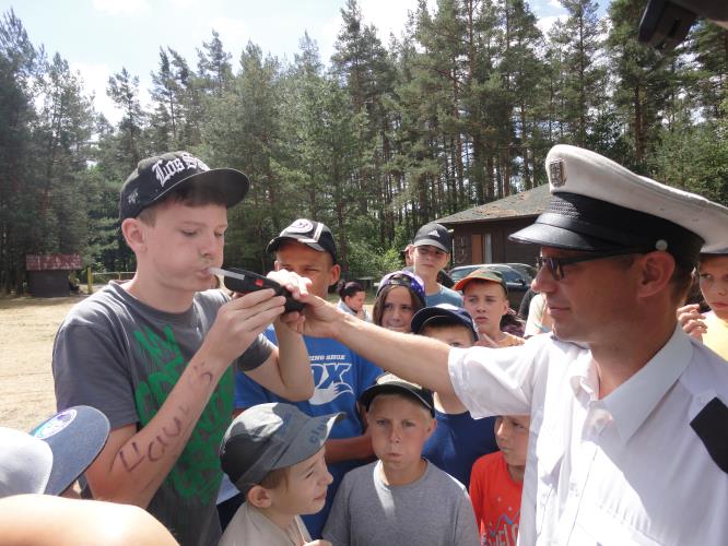 Jindřichohradečtí policisté zavítali na  LDT Nežárka .JPG