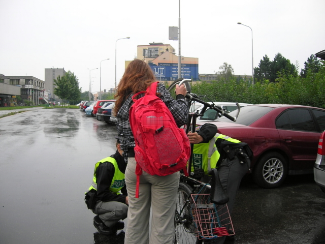 Kontrola kol a cyklistů 1