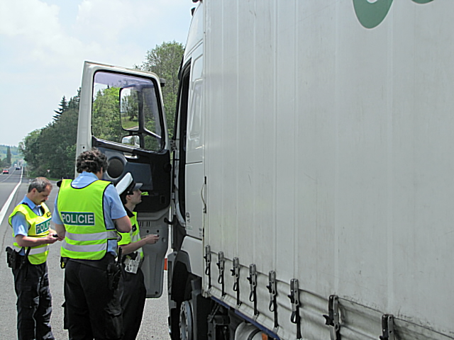 Kontrola nákladních vozidel
