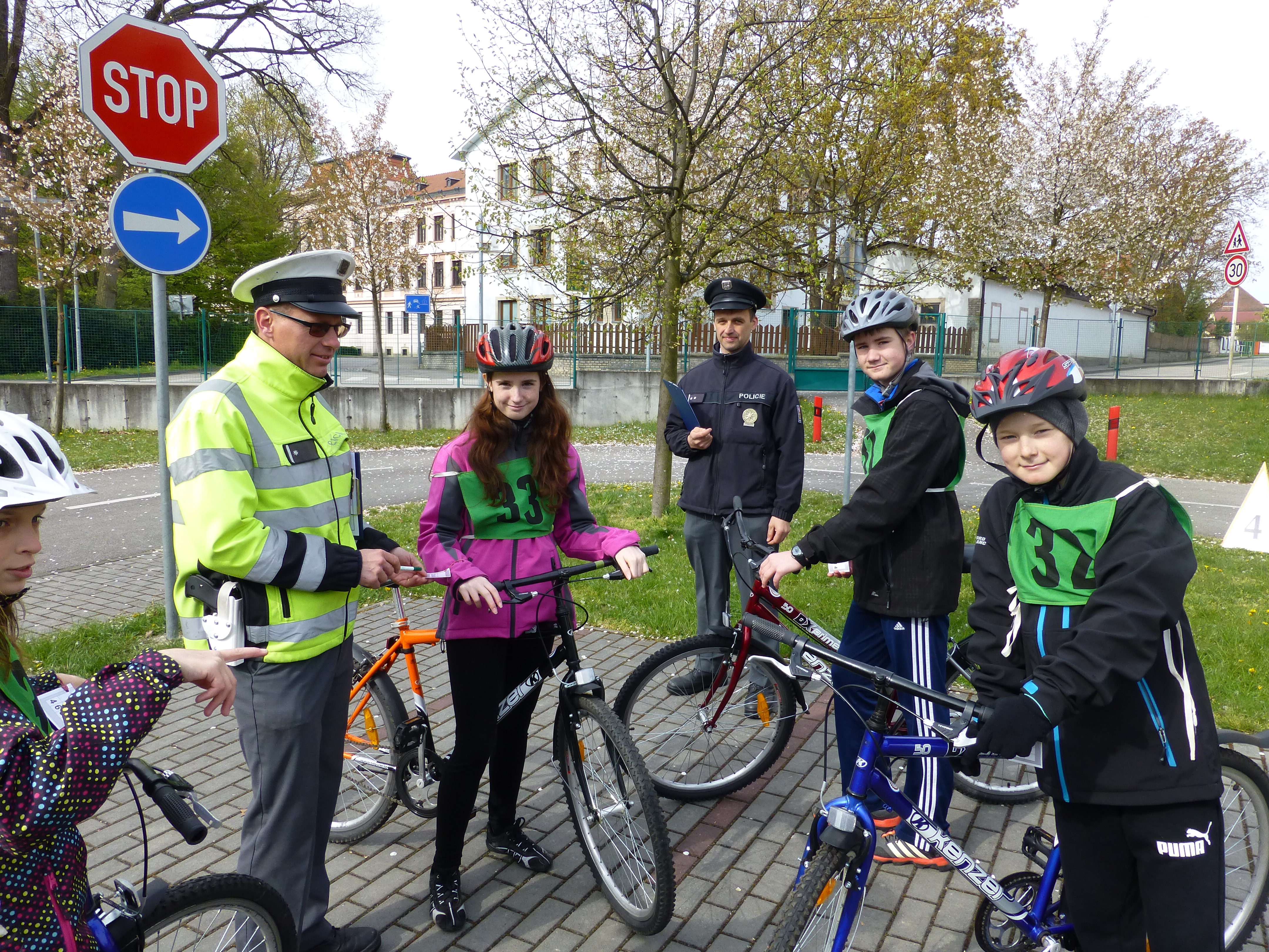 Oblastní kolo soutěže Mladých cyklistů z Třeboně.JPG