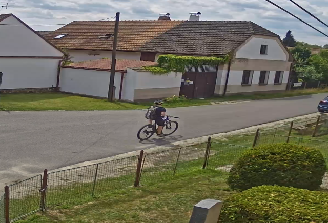 Pátrání po totožnosti cyklisty (4).png