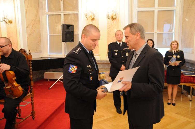 Policista a zaměstnanec roku 2012