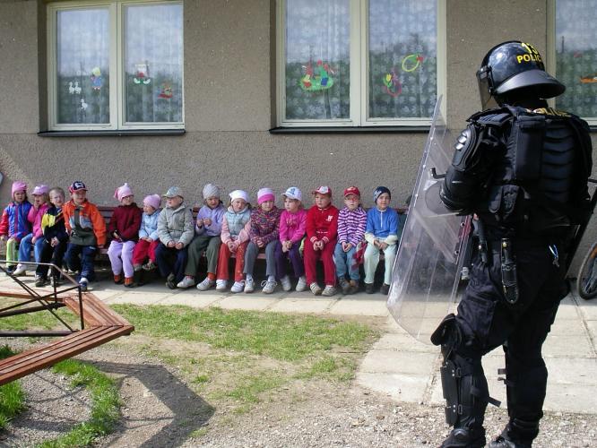 Policista pořádkové jednotky