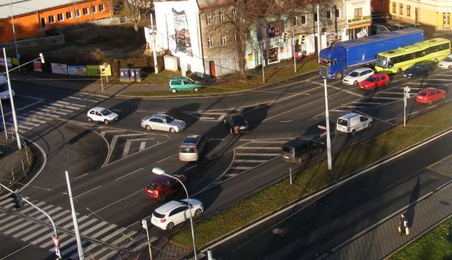 Policisté kontrolovali průjezd křižovatkami