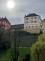 Posprejovaná fasáda zámku v Opočně