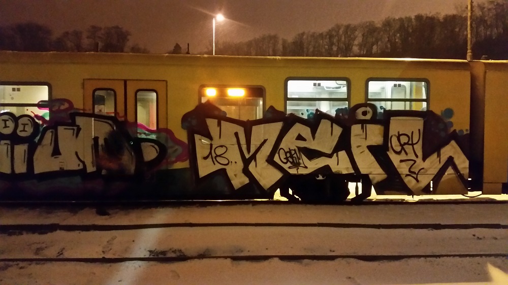 Posprejovaný vlak Mladějov leden 2018