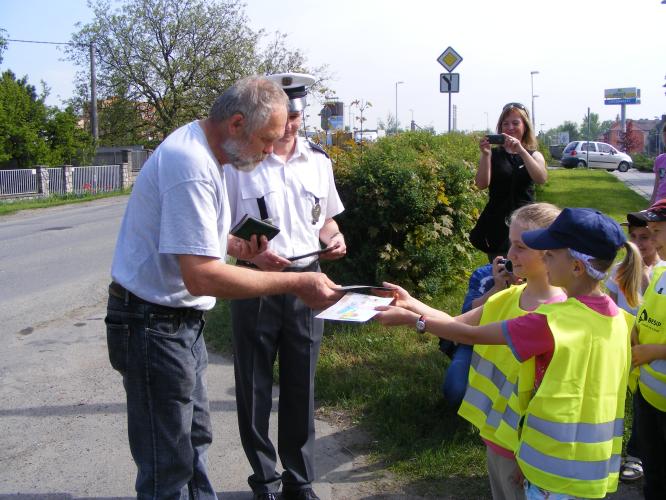 Školáci v akci.jpg