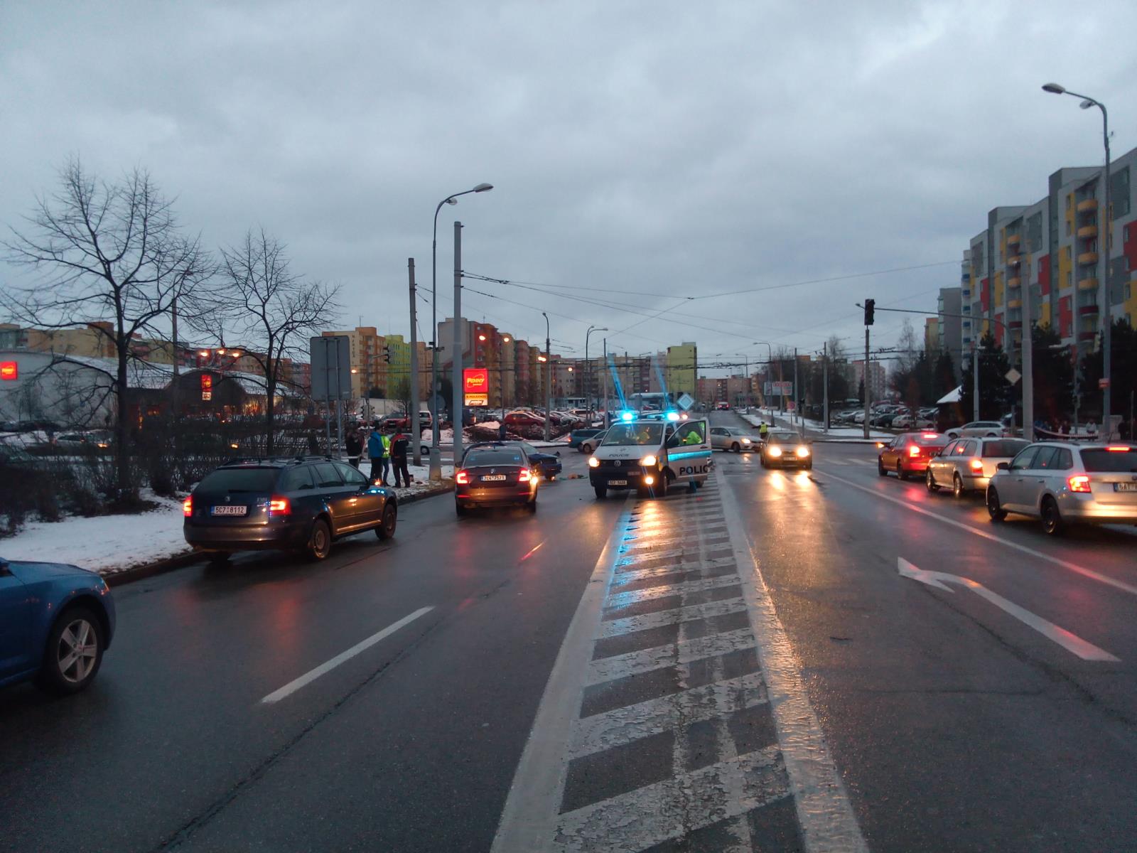 Střet 2 vozidel na ulici M. Horákové I.