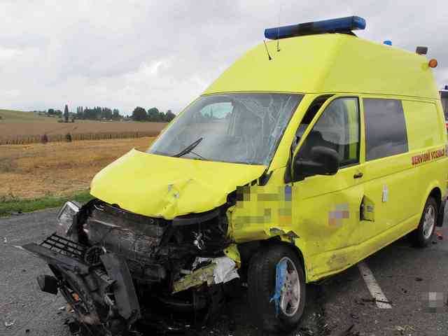 Tragická dopravní nehoda u Lejšovky - foto č. 4