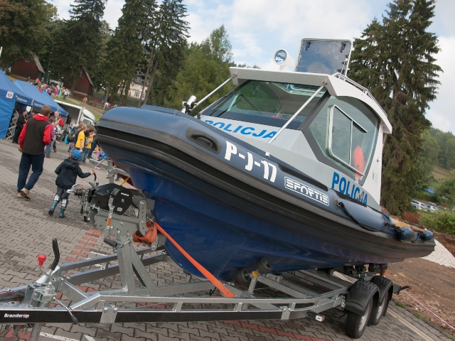 n) prám polské policie