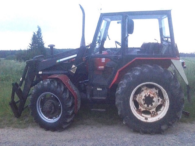 odcizený traktor - 01.jpg