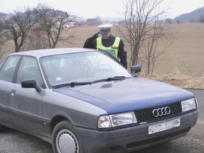 kontrola vozidla v Budkově