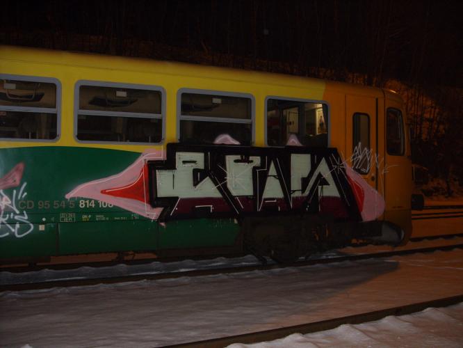 vlak Stará Paka