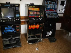Vykradené hrací automaty 