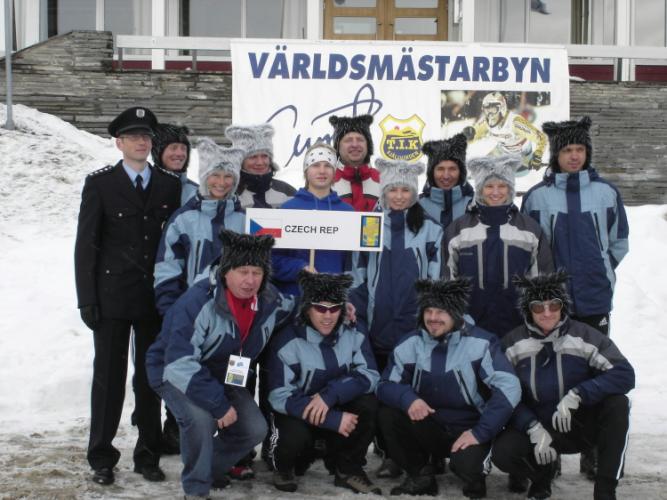 lČeská výprava - Mgr. Marcela Hloušková -4 stojící zleva